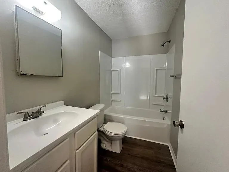 1450 Nottingham Rd — Photo 5
