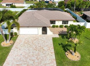 1421 SE 12th Ter, Cape Coral, FL 33990