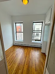 Rented by KNOCKKNOCK LLC