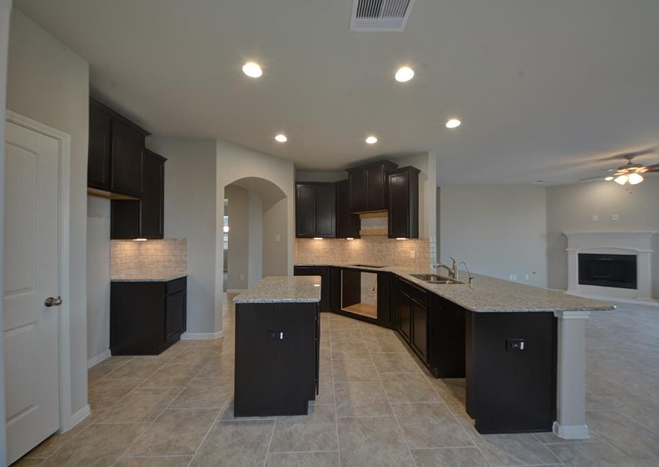 1st image of 23211 Verita Ct