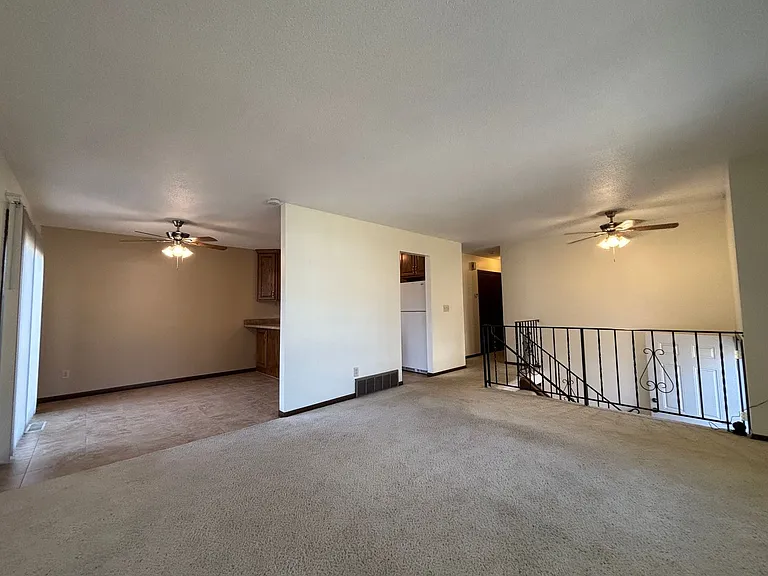 4285 Evergreen Dr — Photo 28