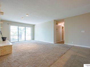 11808 William St, Omaha, NE 68144