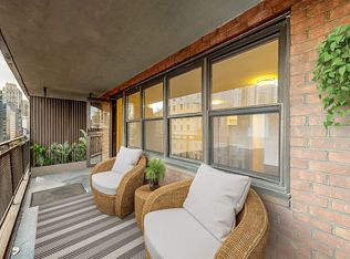 240 E 82nd St APT 3D, New York, NY 10028