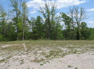 3260 Hawk Creek Rd, London, KY 40741