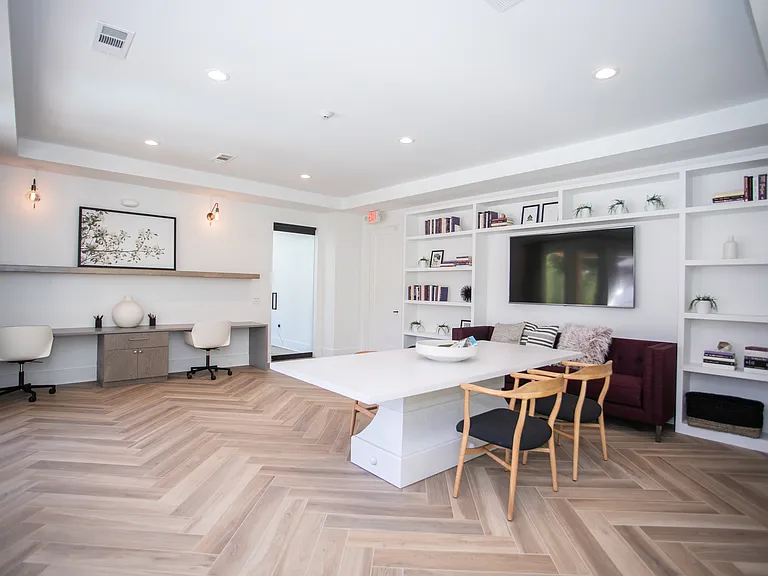 The Ashford Apartments — Photo 5