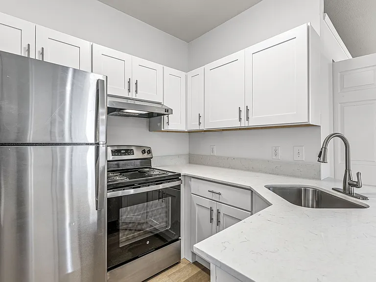 Buffalo Creek Apartments — Photo 53