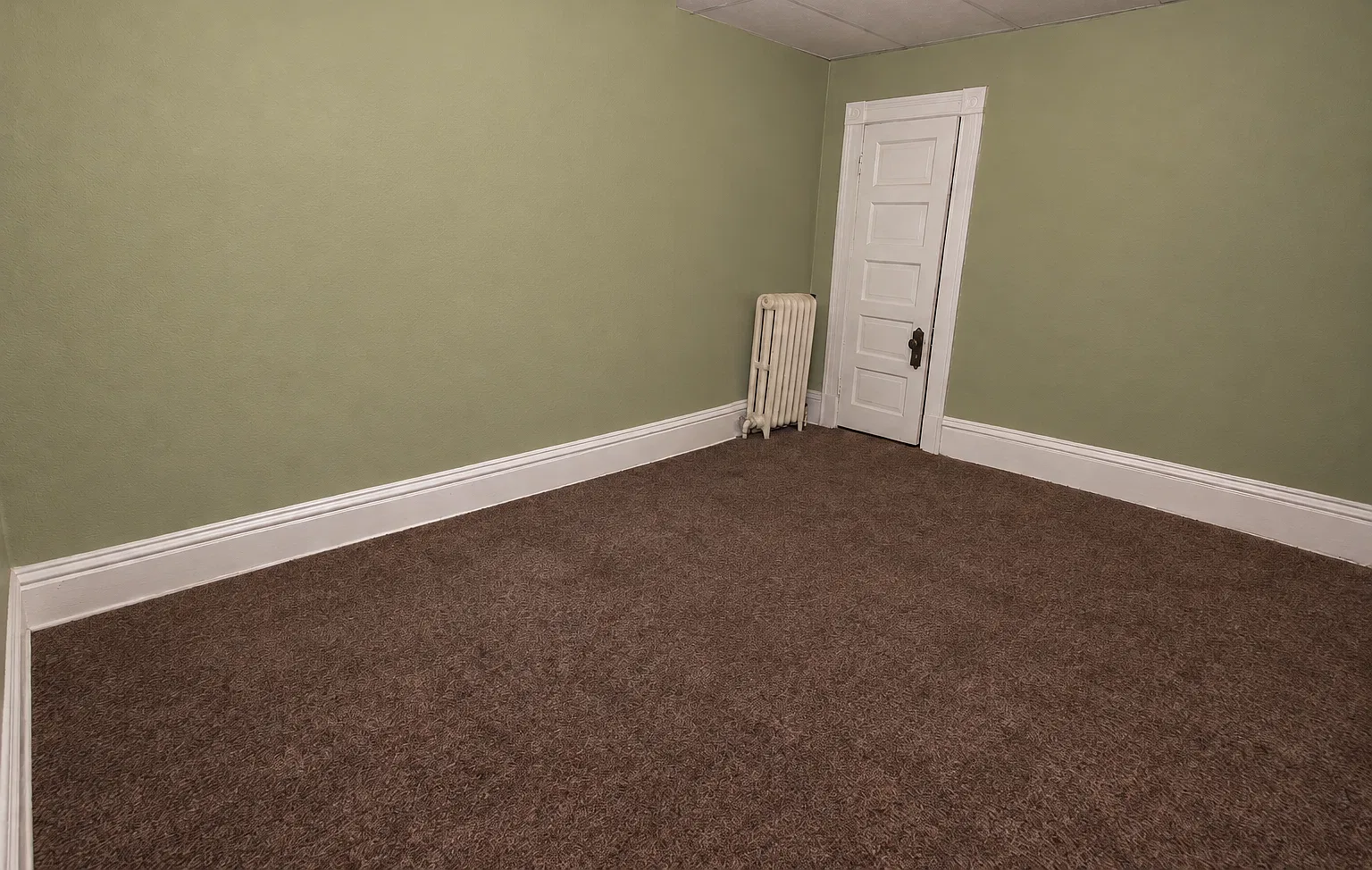 3 bed, 1400 sqft, $2,299 — Photo 4