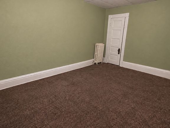 4th image of 221 N Neville St
