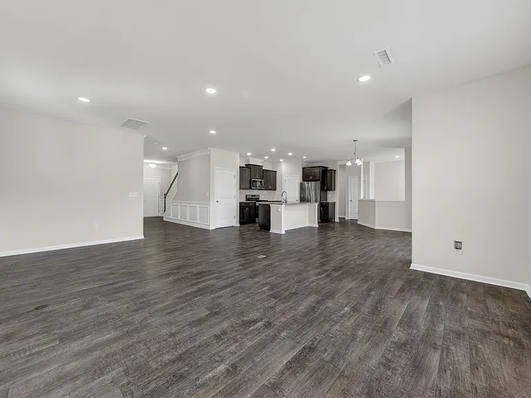 240 Tilth St — Photo 44