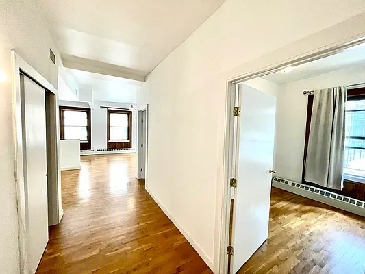 Rented by Pear NYC LLC | media 18