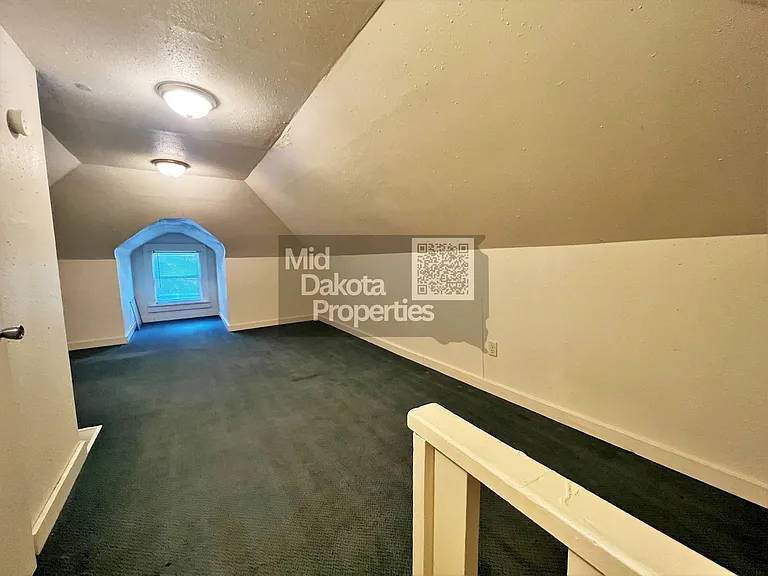 1200 E 3rd Ave — Photo 11
