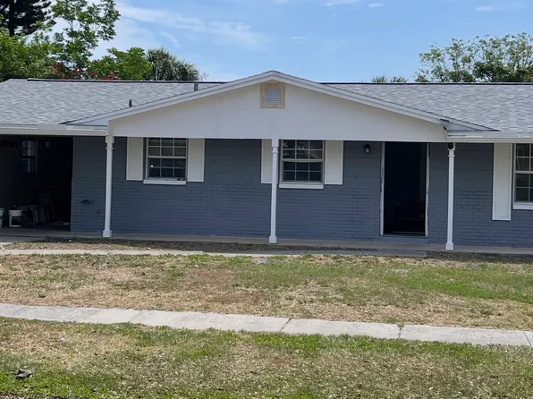 4814 Sierra Madre Dr, Tampa, FL 33634