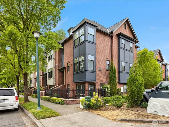 1186 NE Park Drive NE, Issaquah, WA 98029