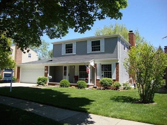 1st image of 1420 N Fairview Ave
