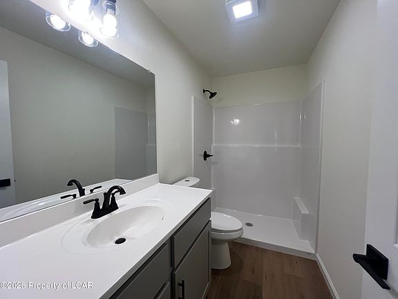 5th image of 45 Vista Dr