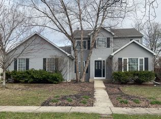 481 Pheasant Chase Dr, Bolingbrook, IL 60490