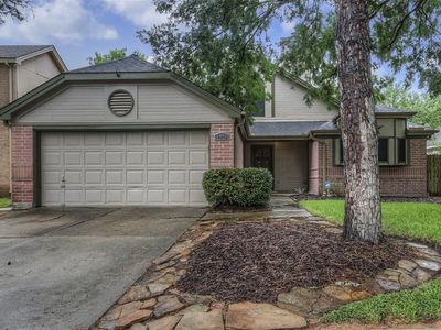 1026 Saint John Dr, Pearland, TX, 77584