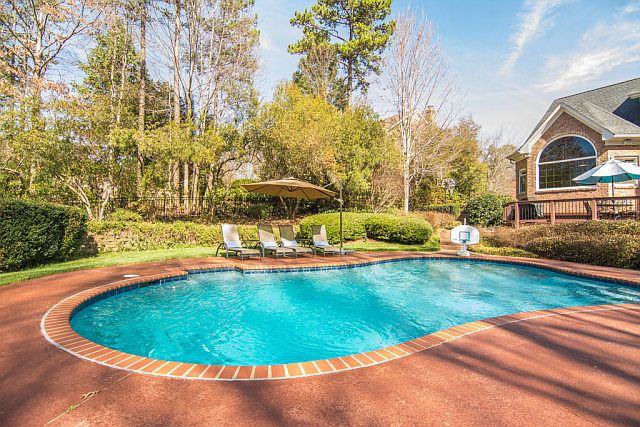 2nd image of 1242 Bellemeade Ln