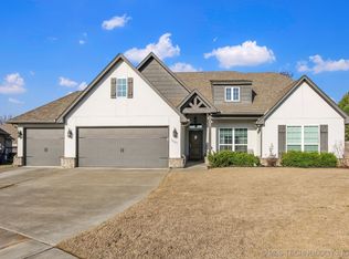 1601 E Boise St, Broken Arrow, OK 74012