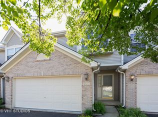 1000 Viewpoint Dr, Lake In The Hills, IL 60156