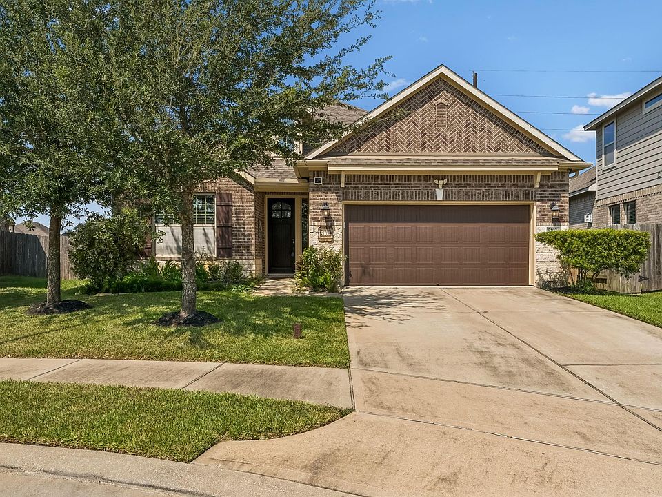 1st image of 5107 Baroness Ln