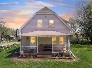 35614 Fox Rd, Hinckley, MN 55037