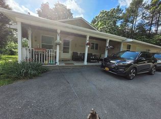 701 Freedom Plains Rd, Poughkeepsie, NY 12603