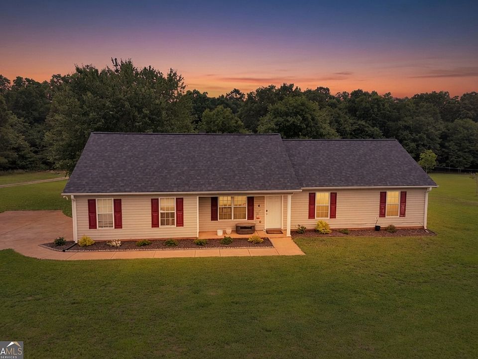 1st image of 293 Snapping Shoals Rd