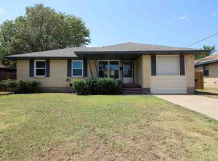 1620 NW 26th St, Lawton, OK 73505