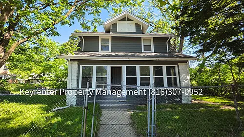 3500 E 29th St Photo 1
