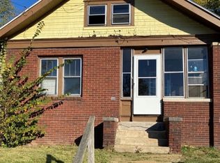 409 E Archer Ave, Peoria, IL
