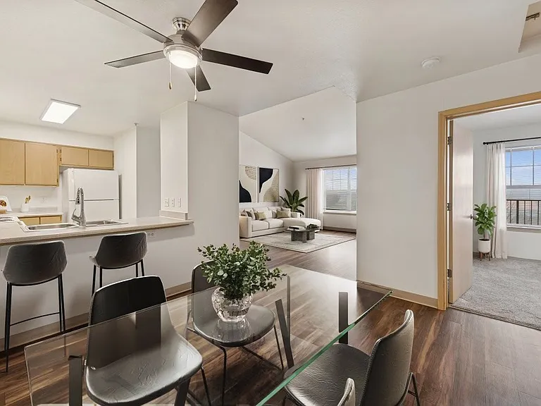 Stone Ridge Apartments — Photo 6