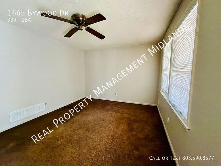 1665 Bywood Dr — Photo 3