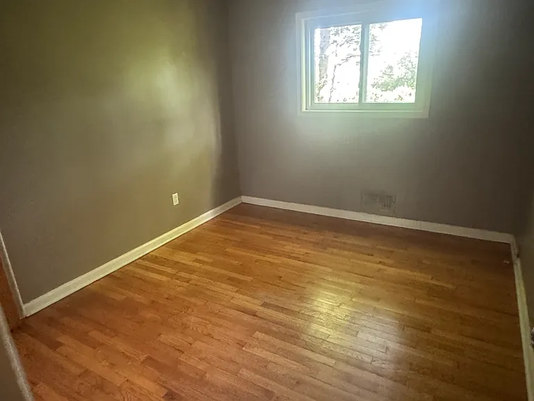 13630 Pearson St — Photo 5
