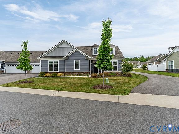 3rd image of 10432 Golden Sunset Ct