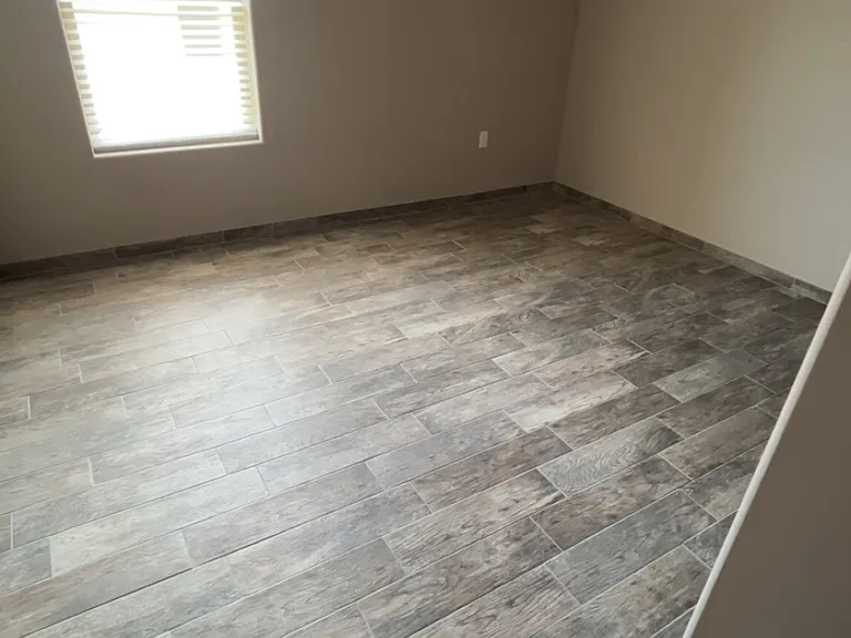 729 S Florida Ave — Photo 14