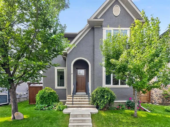 47 NE Elgin Meadows Rd SE, Calgary, AB T2Z 0M6