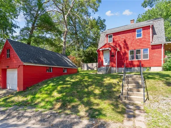 50 Highland Ave, Coventry, RI 02816