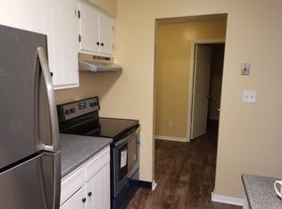 1900-1902 Hampstead Dr, Columbus, OH 43229