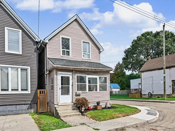 41 Francis St, Hamilton, ON L8L 3T9