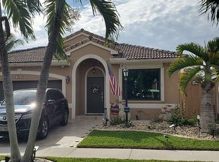 16616 SW 76th St, Miami, FL 33193