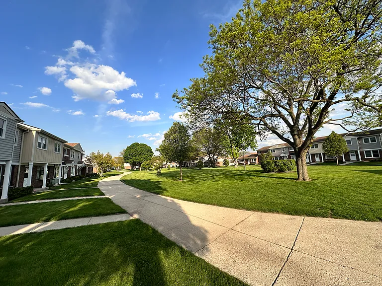 501 Washington Sq — Photo 16
