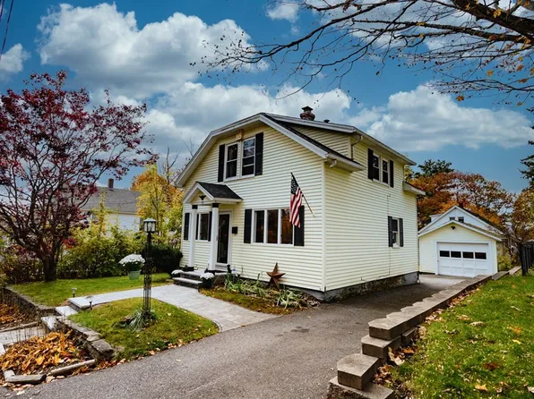 72 Pelley St, Gardner, MA 01440