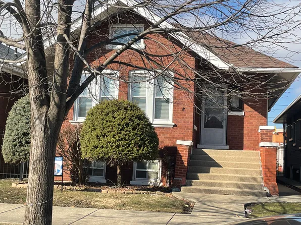5748 S Troy St, Chicago, IL 60629
