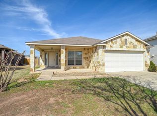 319 Wild Cat Dr, Bastrop, TX 78602