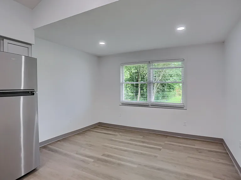 124 Kathleen Dr #6 — Photo 23