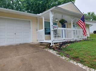 442 Lakeview Dr, Johnstown, OH