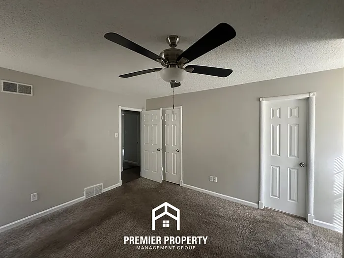 532 Bedlington Dr — Photo 16
