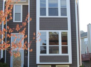 7734 Chatfield Ln, Ellicott City, MD 21043