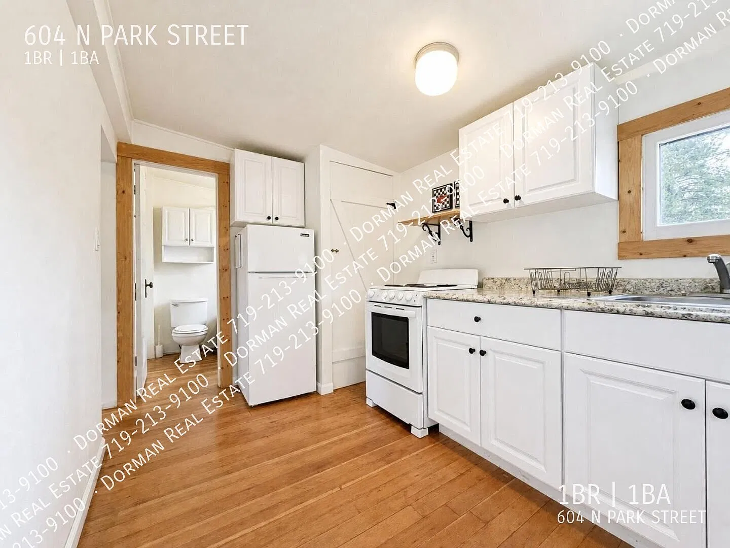 Pending Approval - Darling Studio Cabin Close To Everything Downtown! — Photo 3
